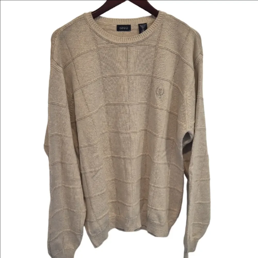 Izod Men's Beige Crewneck Cable Knit Cotton Sweater